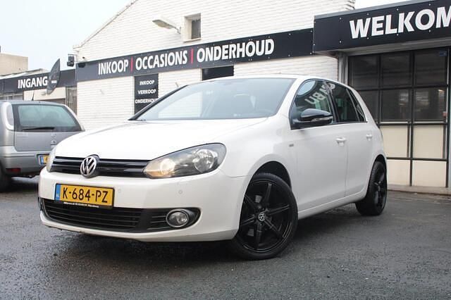 Wit Gebruikt 2012 VW Golf VII Trendline Hatchback | € 5.450 (Iets duurder) - Afbeelding 1/4