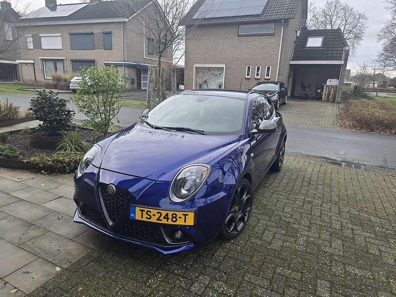 Blauw Occasion 2018 Alfa Romeo MiTo Super Hatchback | € 8.950 (Eerlijke prijs) - Afbeelding 1/4