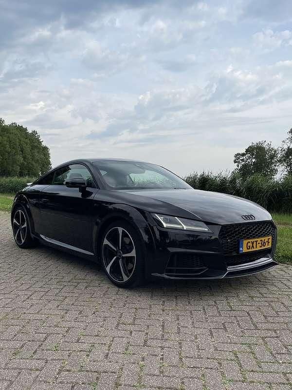 Zwart Gebruikt 2016 Audi TT Black Edition Coupé | € 22.499 - Afbeelding 1/4