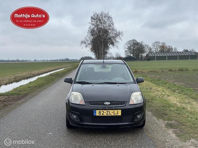 Occasion Ford Fiesta Futura 69 PK (50 kW) 2008 Zwart Hatchback