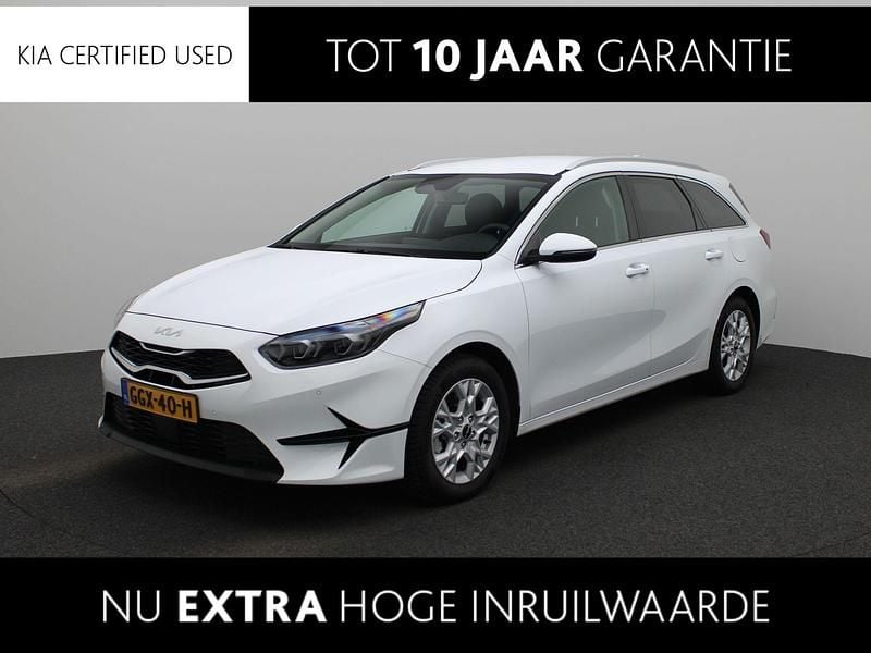 Wit Gebruikt 2024 Kia Ceed Stationwagen | € 27.940 (Duur) - Afbeelding 1/2