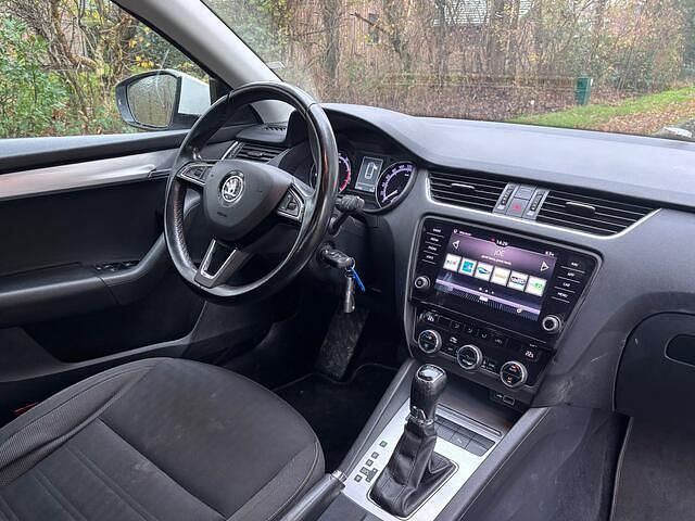 Occasion Skoda Octavia Business Line 116 PK (85 kW) 2019 Wit Stationwagen