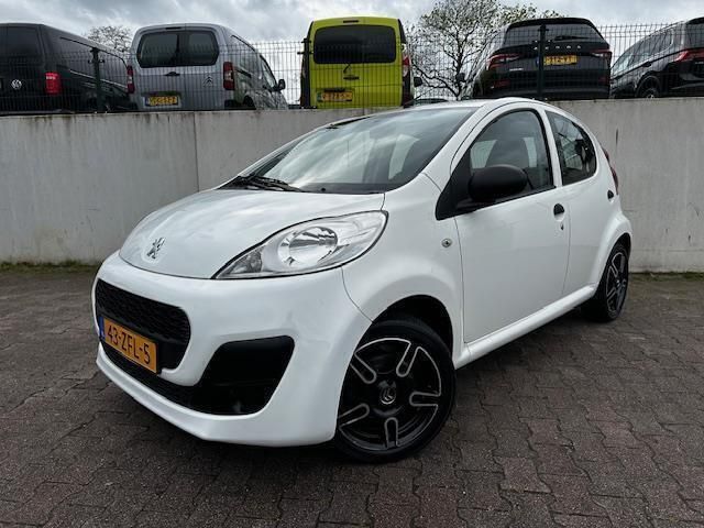 Occasion Peugeot 107 Sport 68 PK (50 kW) 2012 Wit Hatchback