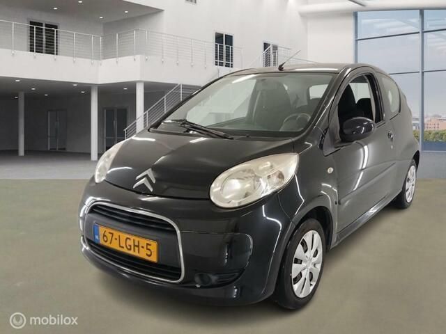 Zwart Gebruikt 2010 Citroën C1 Hatchback | € 2.195 (Eerlijke prijs) - Afbeelding 1/4