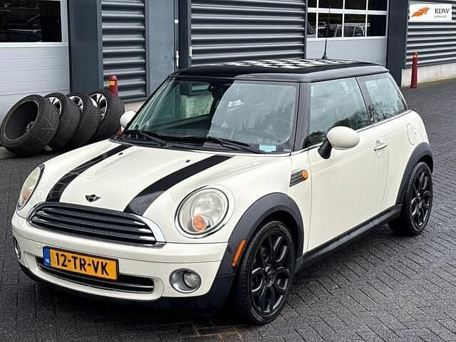 Wit Gebruikt 2007 Mini Cooper Chili Hatchback | € 3.950 (Super prijs) - Afbeelding 1/4