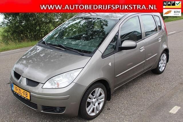 Grijs Gebruikt 2008 Mitsubishi Colt Hatchback | € 999 (Goede deal) - Afbeelding 1/4