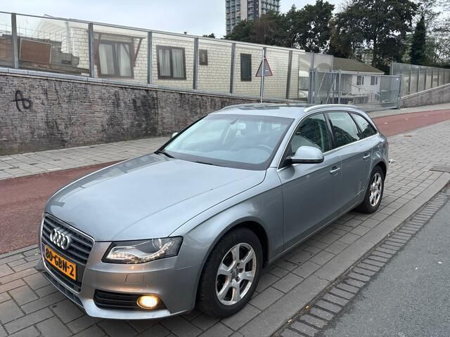 Grijs Gebruikt 2008 Audi A4 Business Stationwagen | € 4.500 (Eerlijke prijs) - Afbeelding 1/4