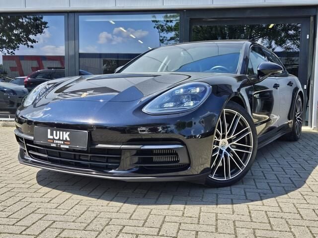 Zwart Gebruikt 2018 Porsche Panamera S E-Hybrid Sport Turismo Sedan | € 59.800 - Afbeelding 1/4