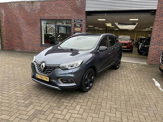 Grijs Occasion 2019 Renault Kadjar Black Edition SUV | € 17.950 (Eerlijke prijs) - Afbeelding 1/4