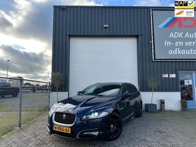 Blauw, metallic lak Gebruikt 2014 Jaguar XF Sportbrake Stationwagen | € 9.500 - Afbeelding 1/4