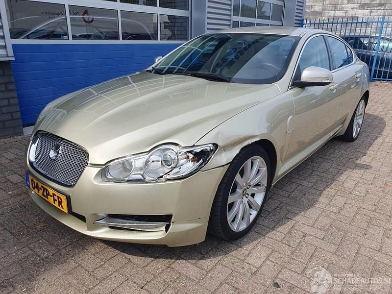 Beige Gebruikt 2008 Jaguar XF Premium Luxury Sedan | € 3.950 (Super prijs) - Afbeelding 1/4