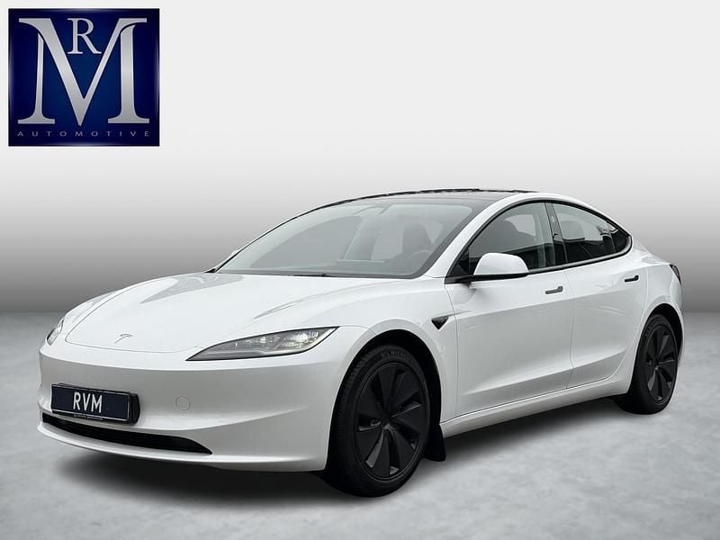 Wit Occasion 2026 Tesla Model 3 Long Range AWD Sedan | € 40.899 (Iets duurder) - Afbeelding 1/4