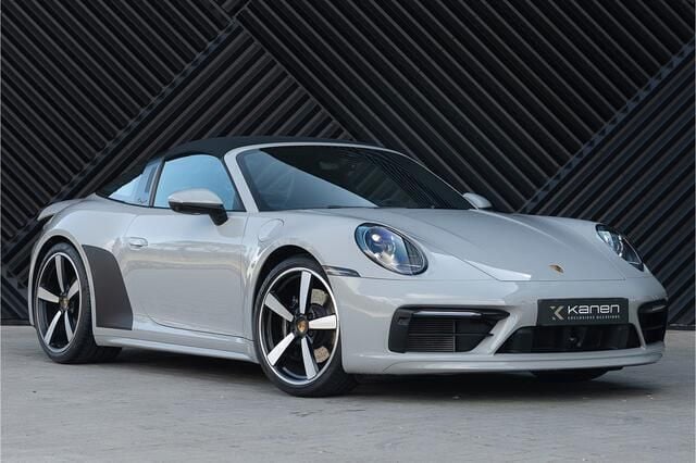 Grijs Gebruikt 2021 Porsche 911 Targa 4S Cabriolet | € 189.900 (Iets duurder) - Afbeelding 1/4