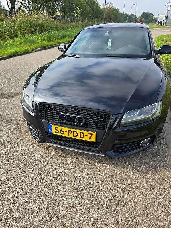 Zwart Gebruikt 2011 Audi A5 Proline Coupé | € 5.500 (Super prijs) - Afbeelding 1/4