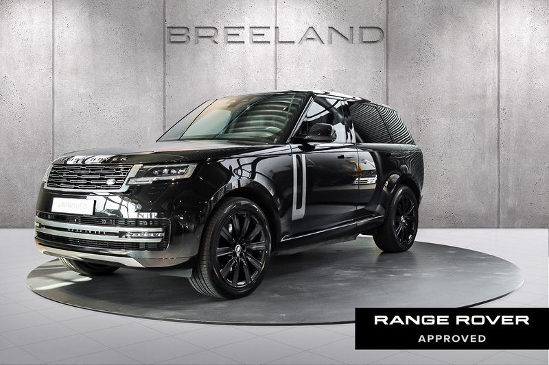 Santorini black (zwart metallic)zwart Gebruikt 2024 Land Rover Range Rover HSE SUV | € 153.900 - Afbeelding 1/4