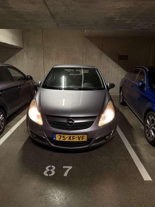 Occasion Opel Corsa Enjoy 80 PK (58 kW) 2007 Paars Hatchback