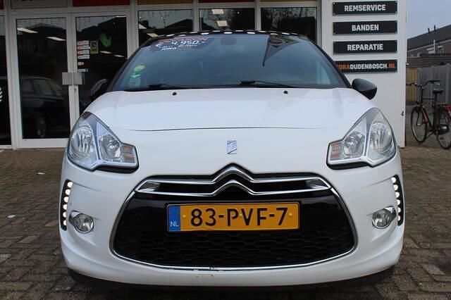 Occasion Citroën DS3 So Chic 93 PK (68 kW) 2011 Wit Hatchback