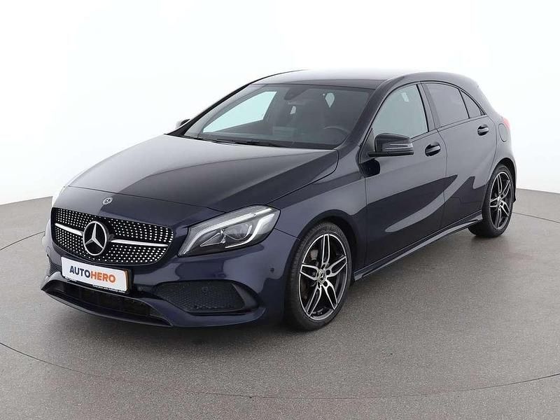 Blauw Gebruikt 2018 Mercedes A160 Style Hatchback | € 18.049 (Iets duurder) - Afbeelding 1/3