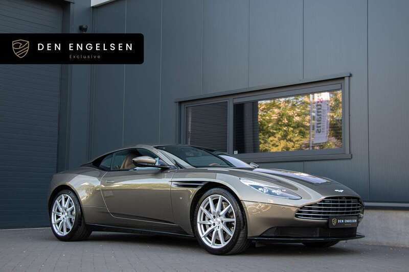 Groen, metallic lak Gebruikt 2016 Aston Martin DB11 Coupé | € 117.950 - Afbeelding 1/4