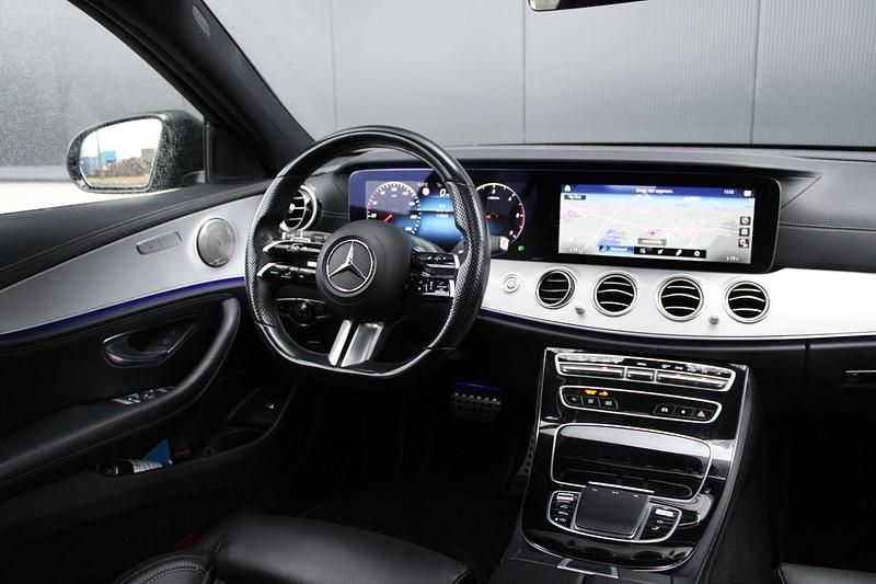 Occasion Mercedes E220 AMG line 2024 Grijs Stationwagen