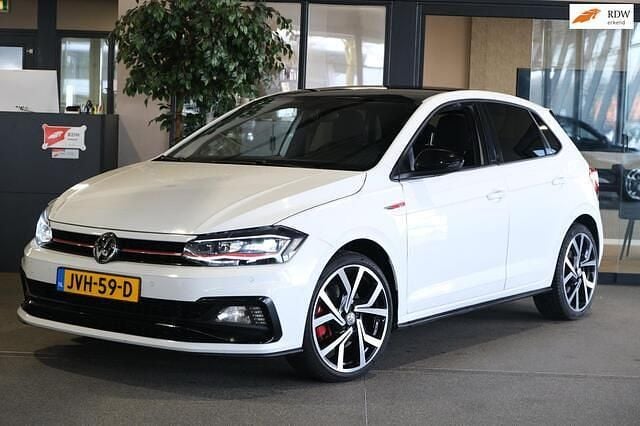 Wit (metallic) Occasion 2020 VW Polo GTI Hatchback | € 18.450 (Super prijs) - Afbeelding 1/4