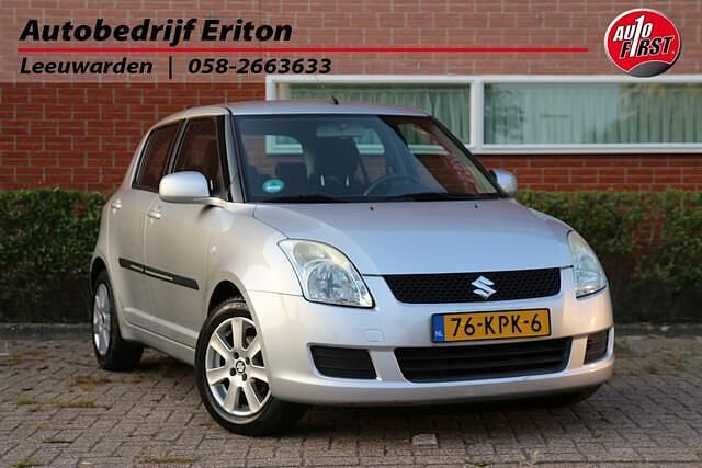 Grijs Gebruikt 2010 Suzuki Swift Hatchback | € 4.445 (Eerlijke prijs) - Afbeelding 1/4