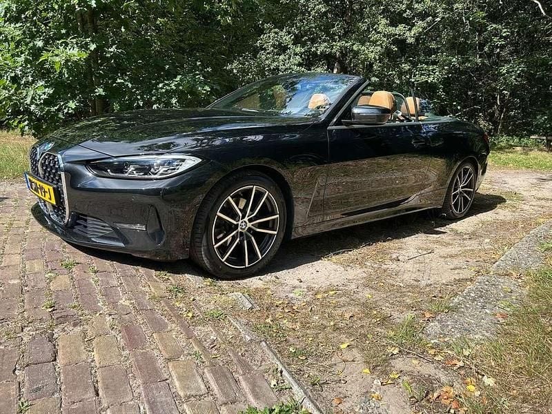 Zwart Gebruikt 2021 BMW 420 Executive Cabriolet | € 42.950 (Eerlijke prijs) - Afbeelding 1/4
