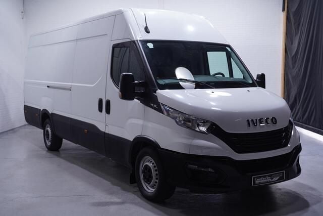 Occasion Iveco Daily 156 PK (114 kW) 2023 Wit Van