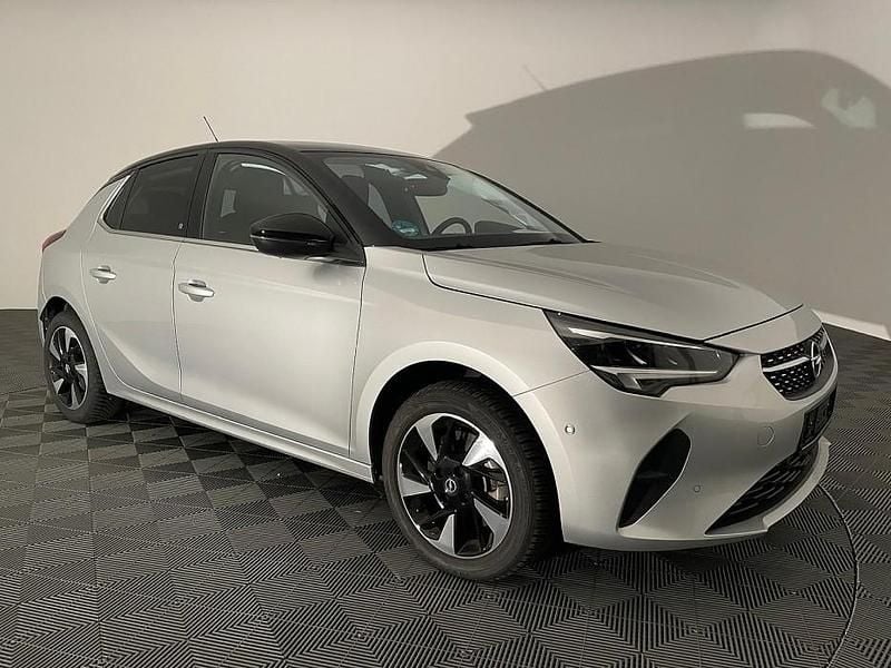 Grijs Occasion 2023 Opel Corsa-e Elegance Hatchback | € 16.990 (Goede deal) - Afbeelding 1/4