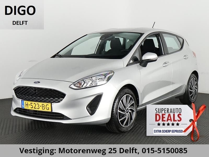 Grijs Gebruikt 2020 Ford Fiesta Hatchback | € 10.700 (Goede deal) - Afbeelding 1/3