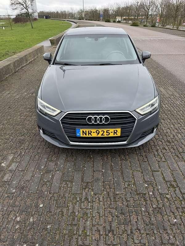 Occasion Audi A3 Sportback 116 PK (85 kW) 2017 Grijs Hatchback
