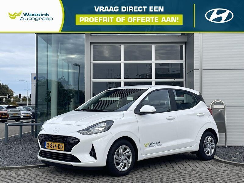 Wit Gebruikt 2024 Hyundai i10 Comfort Hatchback | € 15.490 (Goede deal) - Afbeelding 1/4