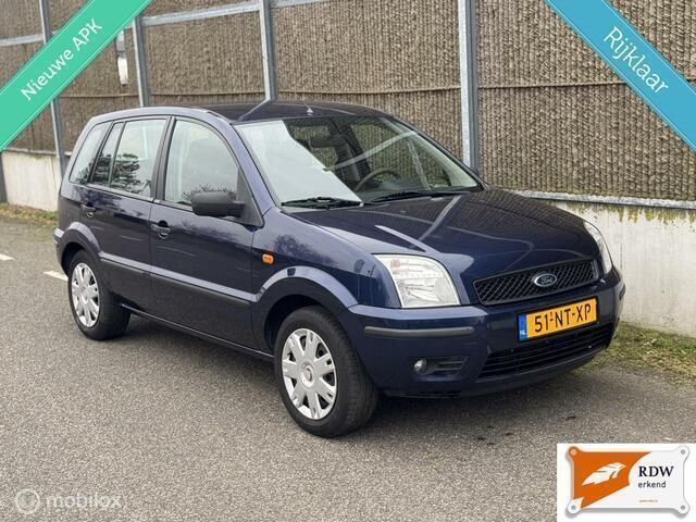 Blauw Gebruikt 2004 Ford Fusion Trend MPV | € 2.250 (Eerlijke prijs) - Afbeelding 1/4