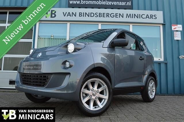 Grijs Nieuw 2025 Aixam Microcar Hatchback | € 13.950 - Afbeelding 1/4