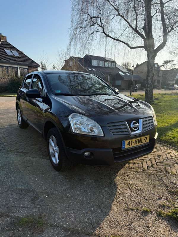 Gebruikt 2009 Nissan Qashqai Visia SUV | € 4.600 (Eerlijke prijs) - Afbeelding 1/4