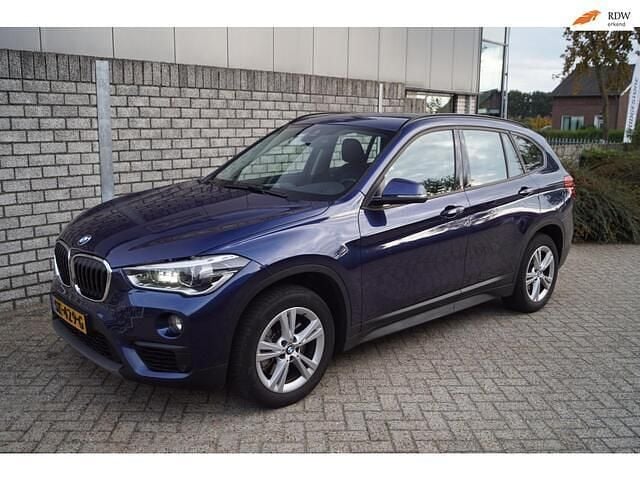 Blauw Gebruikt 2017 BMW X1 Executive SUV | € 18.950 (Super prijs) - Afbeelding 1/4