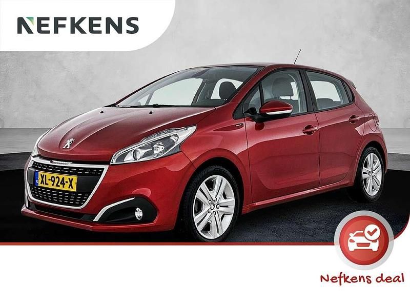 Occasion Peugeot 208 Signature Sky 82 PK (60 kW) 2019 Rood Hatchback