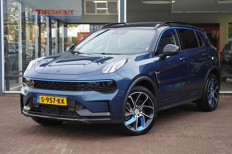 Blauw Gebruikt 2023 Lynk & Co 01 SUV | € 26.950 (Eerlijke prijs) - Afbeelding 1/4