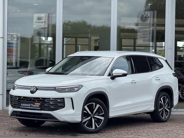 Wit, metallic lak Gebruikt 2025 VW Tayron Elegance SUV | € 62.900 (Eerlijke prijs) - Afbeelding 1/4