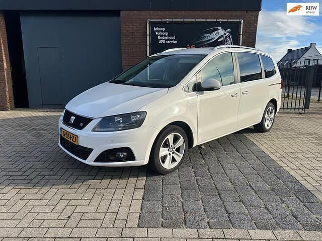 Wit Occasion 2012 Seat Alhambra FR-Line MPV | € 13.950 (Eerlijke prijs) - Afbeelding 1/4