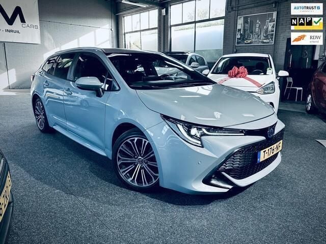 Grijs Occasion 2022 Toyota Corolla Business Edition Stationwagen | € 22.999 (Super prijs) - Afbeelding 1/4