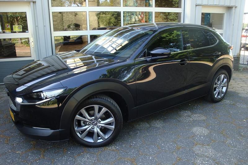 Zwart Gebruikt 2021 Mazda CX-30 Comfort SUV | € 25.950 (Iets duurder) - Afbeelding 1/4