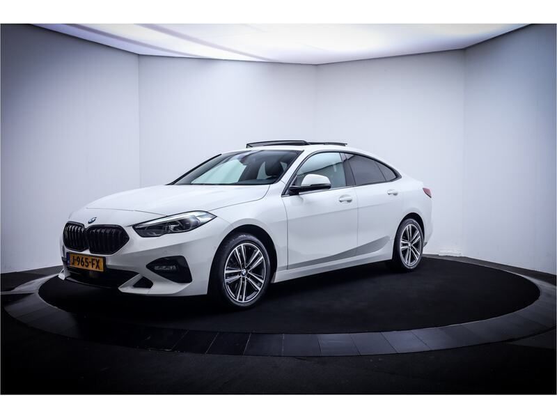 Wit Gebruikt 2020 BMW 218 Executive Coupé | € 25.750 (Eerlijke prijs) - Afbeelding 1/4