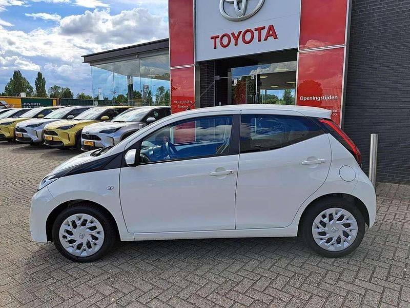 Occasion Toyota Aygo X-play 72 PK (52 kW) 2021 Wit Hatchback