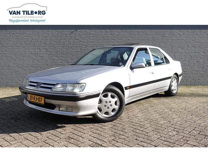 Grijs Gebruikt 1995 Peugeot 605 Sedan | € 8.950 - Afbeelding 1/4
