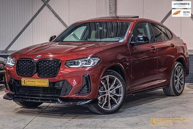 Rood Gebruikt 2022 BMW X4 Executive SUV | € 52.950 (Super prijs) - Afbeelding 1/4