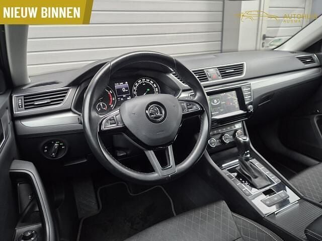 Occasion Skoda Superb 150 PK (110 kW) 2016 Blauw Stationwagen