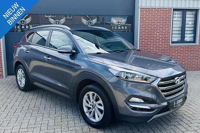 Grijs Gebruikt 2015 Hyundai Tucson SUV | € 15.950 (Eerlijke prijs) - Afbeelding 1/4