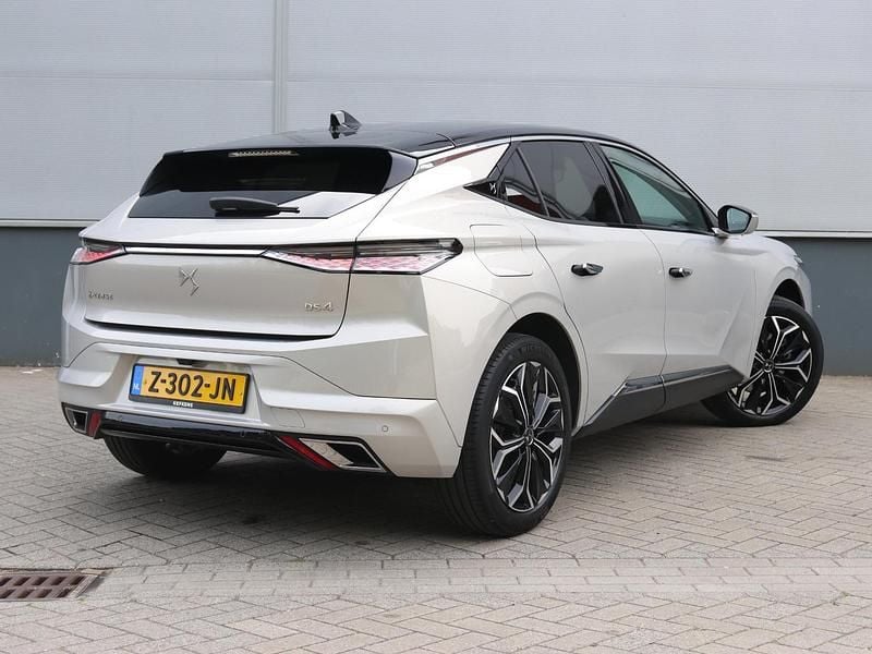 Occasion DS Automobiles DS4 Bastille 225 PK (165 kW) 2023 Grijs Hatchback