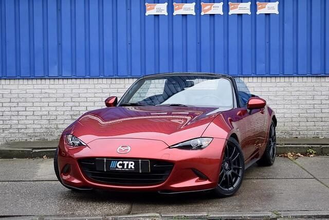 Rood Gebruikt 2022 Mazda MX5 Sportive Cabriolet | € 29.900 (Goede deal) - Afbeelding 1/4